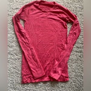 Lululemon Swiftly Tech - size 4